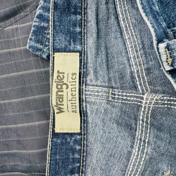 Wrangler Authentics Blue Denim Shorts Men’s Size 34 - Picture 6 of 8
